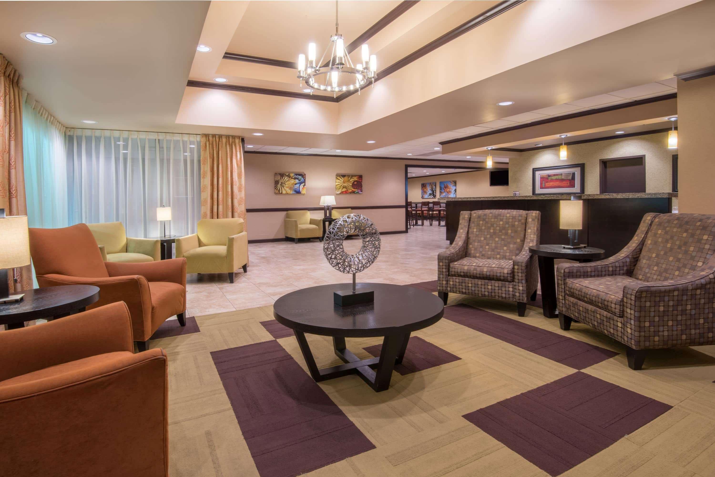 Wyndham Garden Oklahoma City Resort & Conference Hotel Near Airport, Fairgrounds Paycom & I40 Exterior foto